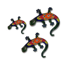 Cargar imagen en el visor de la galería, Salamandras Decorativas de Talavera - Set 3 Piezas
